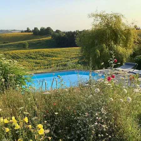 La Croix Дом отдыха Bouteilles-Saint-Sebastien